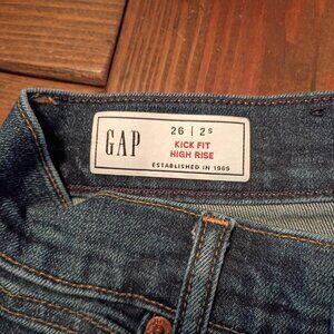 GAP Kick-Fit Jeans